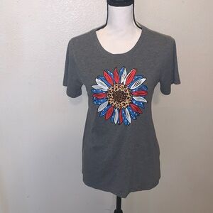 Way To Celebrate Women's Short Sleeve Graphic Patriotic T-Shirt Large Gray New